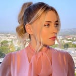 elisa - @kissyconnor - Instagram