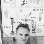 Conor Macklin - @conormacklingrosvenorgallery - Instagram