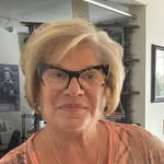 Constance C. Esposito - @queenbeachhag - Instagram