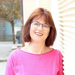 Constance Höbinger 💛 Mama-Mentorin für Verbindung & Vertrauen - @constance_hoebinger - Instagram