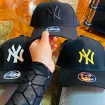 Constanza Orozco Zeballos - @fachass.store - Instagram