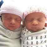 Winnie and Cora Edwards - @winnieandcora - Instagram
