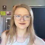 Cora Long - @cora_loves_sage_green - Instagram