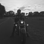 Corey Butts - @sippinntripin - Instagram