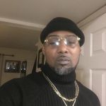 Corey Hobbs - @mrpleasdontstop - Instagram