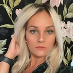 Corina Brava - @corina_ely84 - Instagram