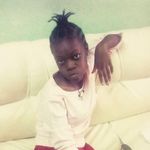 Corine Bell - @corine.bell.79 - Instagram