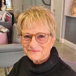 Corinne Davis - @corinne.davis.777 - Instagram