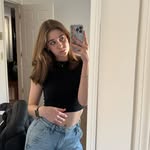 rin - @corinneholmess - Instagram