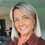 Corinne McKenzie - @cosi_18 - Instagram