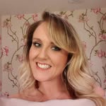 Corinne Roberts - @corinnehelen - Instagram