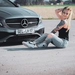 Corinne Weaver - @corinneweaver69 - Instagram