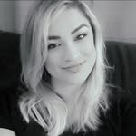 Corinne 🖤 Woods - @rinn.woods - Instagram