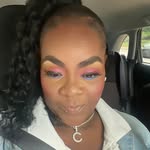 Corrina Davis - @peacheslovingme - Instagram