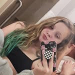 @corrine_love1fanpage124 - Instagram