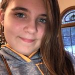Corrine Wilson - @bluepuppies12 - Instagram
