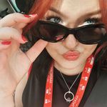 Courtney Carver - @courtney.c123 - Instagram