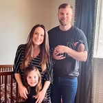 Courtney Eakins - @cmeakins8 - Instagram