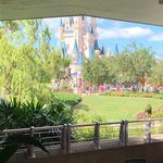 Cortney Phillips - @disneyadventurephotography - Instagram