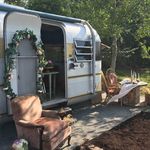 Judy + Cory Darling - @thedarlingstays - Instagram