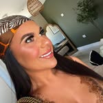 @courtneypoolex - Instagram