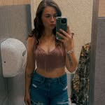Courtney Roach - @courtashbby98 - Instagram