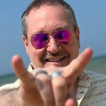 Craig Bower - @designthatrocks - Instagram