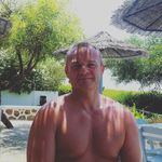 Snowman - @craigwaring23 - Instagram