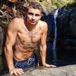 CRISTIAN - @cristian_stanciu - Instagram