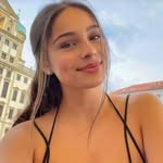 crystal 👋 - @crys_talfarmer - Instagram