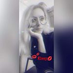 Crystal-Adair Rock Farmer - @kissyadair - Instagram