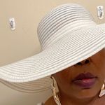 Crystal S Grady - @glamorpuss48 - Instagram