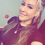 Crystalle Lynn - @crystalle.the.pistol - Instagram