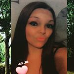 Crystal Lister - @livinmymflife - Instagram