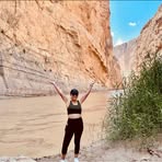 Crystal Loya - Facebook