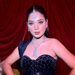 Crystalmakeover_by @garimajais15 - @crystalmakeover_15 - Instagram