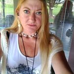 Crystal McCombs - @3twistedsisters2021 - Instagram