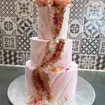 Crystal Cake Paris - @crystalcakeparis - Instagram