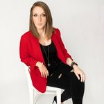 Crystal Roach - @crystalroach.remax_ - Instagram