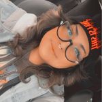 Crystal Salgado - @la_crystal10 - Instagram
