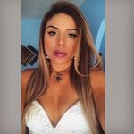 Crystal Salgado Rojo - @crystalrojo89 - Instagram