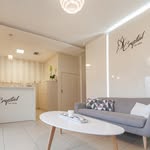 Crystal salt room - @crystalslanasoba - Instagram