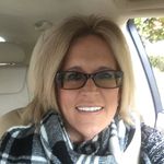 Crystal Winters - @lovemycat7 - Instagram
