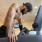 Curtis Graves - @bodiesbycurt - Instagram