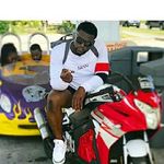 Curtis Brooks - @curto_santana_ - Instagram