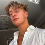 Curtis - @curtis_may98 - Instagram