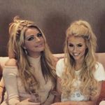 Cyndi kane - @leeebaro - Instagram