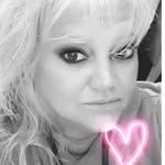 Cyndi Scott - @its.cyndi.damn.it - Instagram