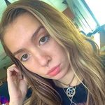 @cynthia.blake__ - Instagram