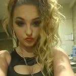 daisy adams - @daisyadams123 - Instagram